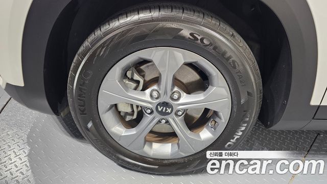 Kia Seltos Gasoline 1.6 Turbo 2WD Trendy — пробег 81 194 км — фото 5 из 5