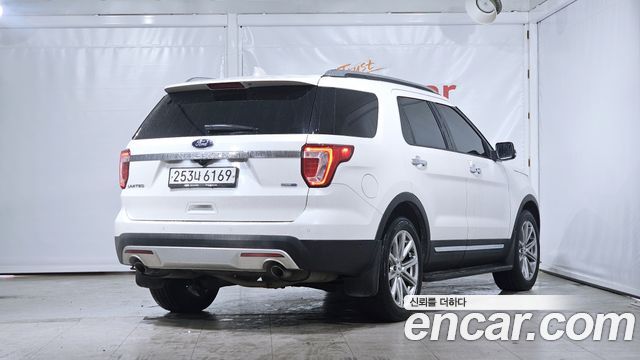 Ford Explorer 2.3 Limited 4WD 5th — пробег 137 049 км — фото 2 из 5