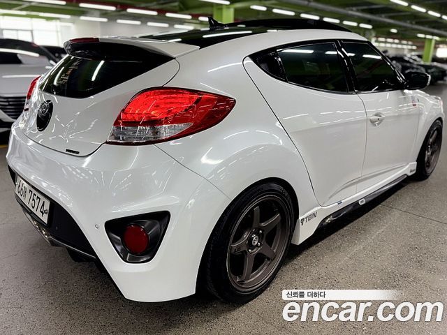 Hyundai Veloster 1.6 Turbo D Spec — пробег 163 835 км — фото 2 из 5