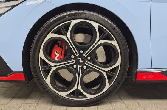 Hyundai AVANTE 2.0 N — пробег 6 650 км — фото 5 из 5