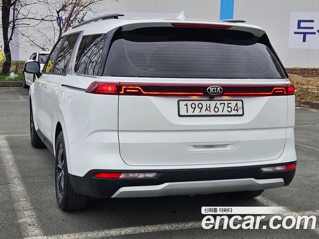 Kia Carnival Diesel 9-Seater Prestige — пробег 30 467 км — фото 5 из 5