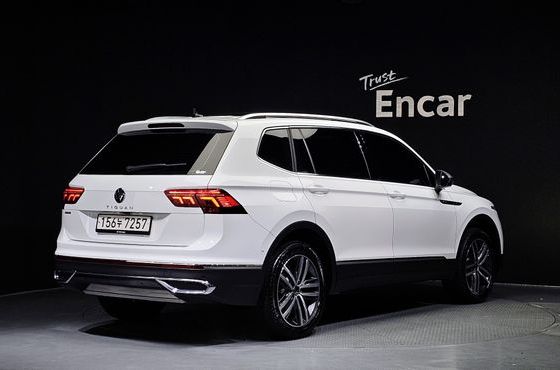 Volkswagen Tiguan 2.0 TSI Prestige — пробег 29 305 км — фото 2 из 5