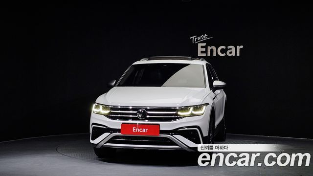 Volkswagen Tiguan 2.0 TSI Prestige — пробег 29 305 км — фото 3 из 5