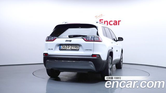 Jeep Cherokee из Кореи Encar