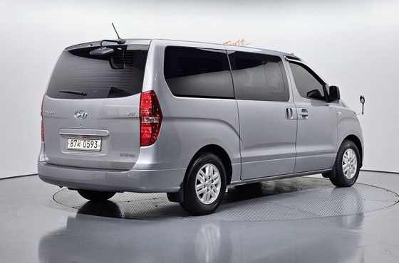 Hyundai Starex Van 5-Seater Modern — пробег 89 675 км — фото 2 из 5