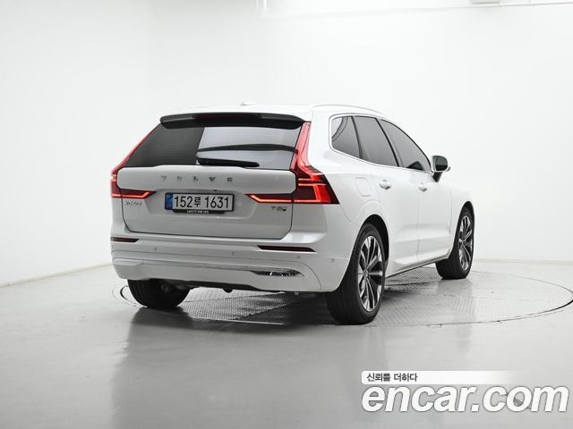 Volvo XC60 T8 Ultra Bright — пробег 2 290 км — фото 2 из 5