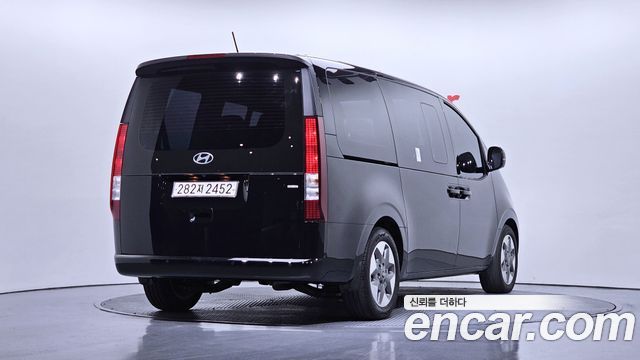 Hyundai Staria из Кореи Encar