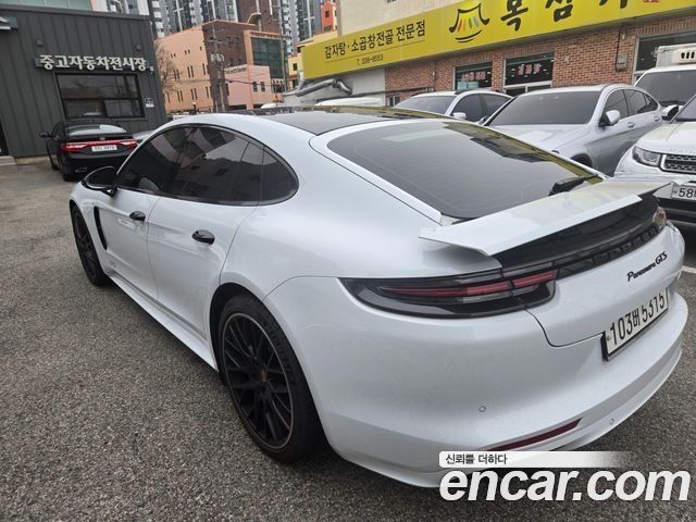 Porsche Panamera 4.0 GTS — пробег 100 300 км — фото 4 из 5
