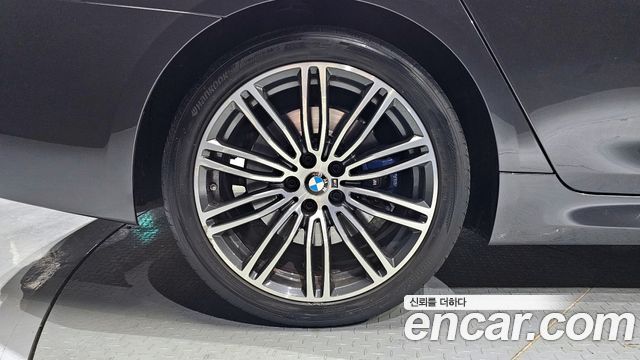 BMW 5-Series из Кореи Encar