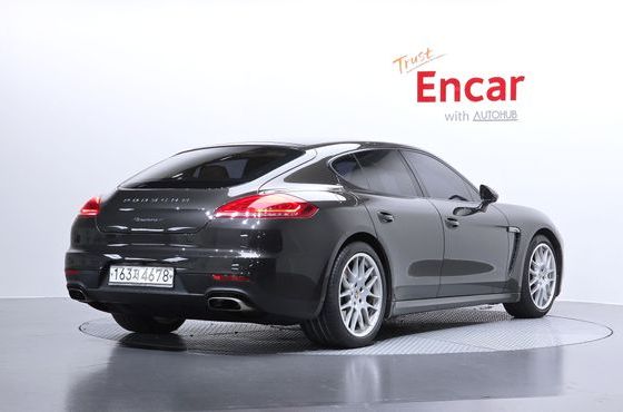 Porsche Panamera 3.6 AWD 970 — пробег 142 359 км — фото 2 из 5