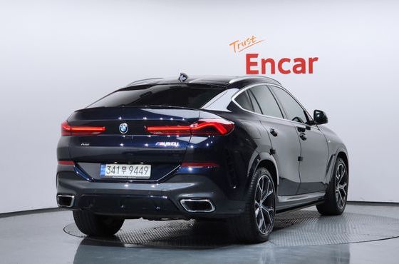 BMW X6 xDrive40i M Sport — пробег 82 666 км — фото 2 из 5