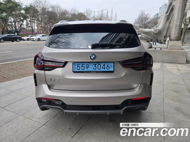 BMW iX3 M Sports — пробег 34 000 км — фото 4 из 5