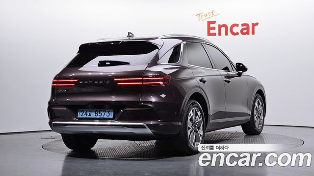 Genesis GV70 из Кореи Encar