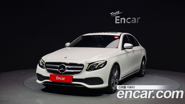 Mercedes-Benz E-Class из Кореи Encar