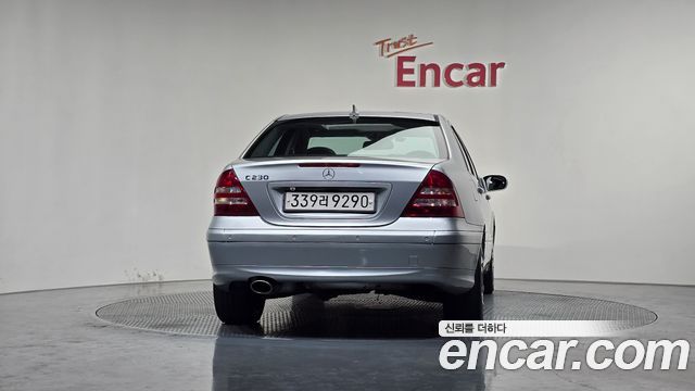 Mercedes-Benz C-Class из Кореи Encar