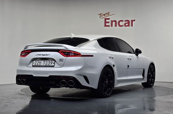 Kia Stinger 2.0 Turbo AWD Platinum — пробег 99 408 км — фото 2 из 5