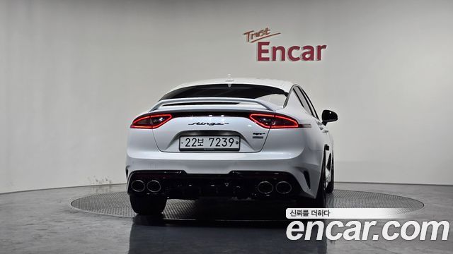 Kia Stinger 2.0 Turbo AWD Platinum — пробег 99 408 км — фото 4 из 5