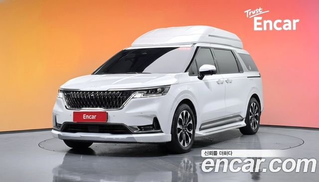 Kia Carnival 9-Seater Hi-Limousine Signature — пробег 33 255 км — фото 1 из 5