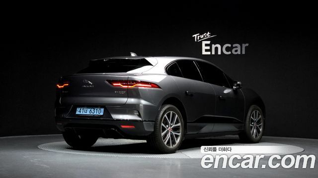 Jaguar I-PACE EV400 First Edition — пробег 48 922 км — фото 2 из 5