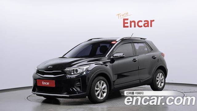 Kia Stonic из Кореи Encar