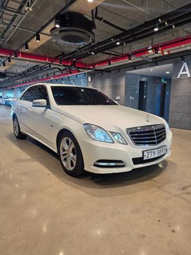 Mercedes-Benz E-Class E200 CGI Avantgarde — пробег 130 000 км — фото 2 из 5