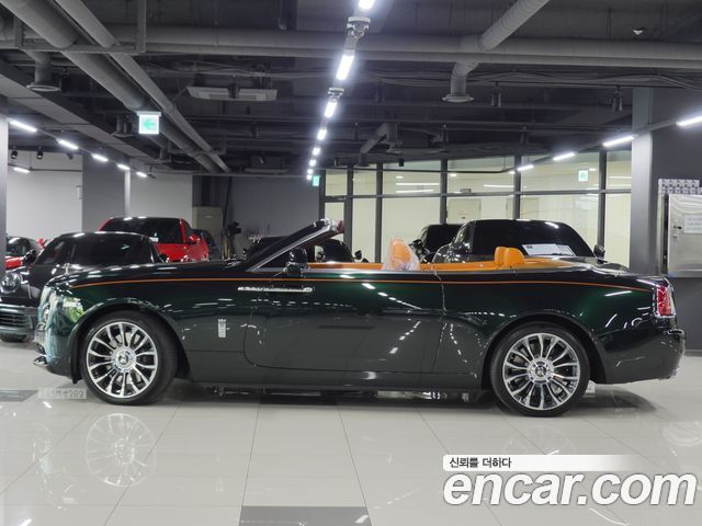 Rolls-Royce Dawn 6.6 V12 — пробег 44 000 км — фото 3 из 5