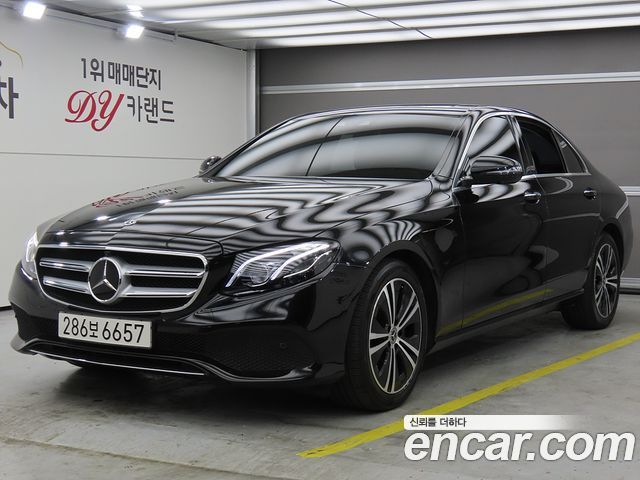 Mercedes-Benz E-Class из Кореи Encar