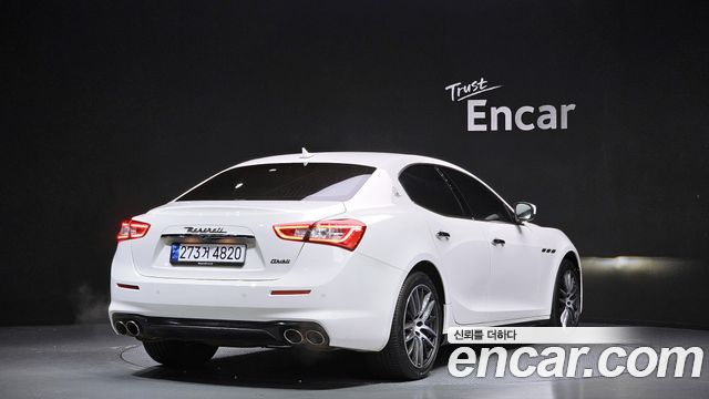 Maserati Ghibli из Кореи Encar