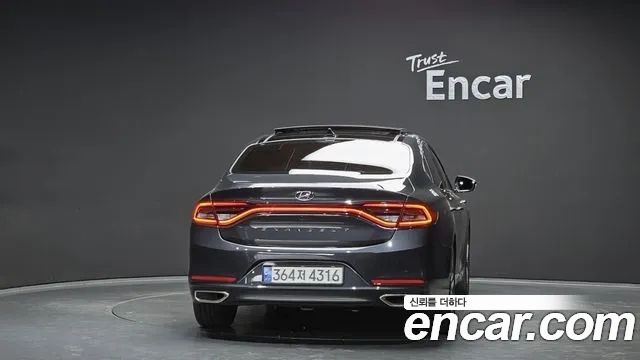 Hyundai Grandeur из Кореи Encar