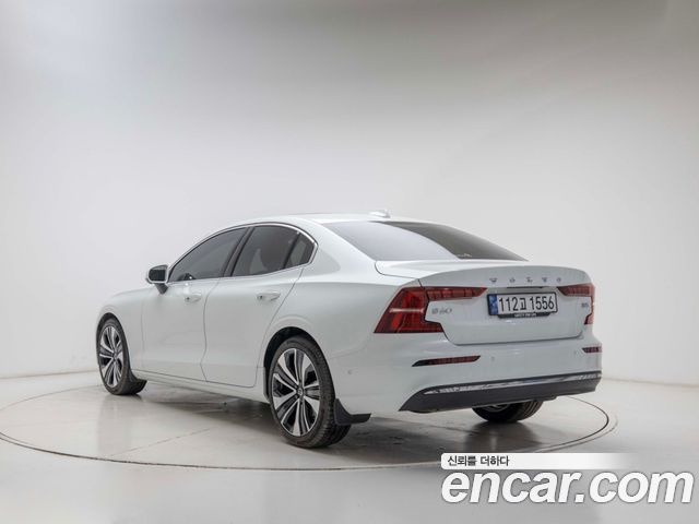 Volvo S60 из Кореи Encar