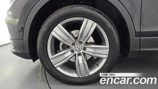 Volkswagen Tiguan из Кореи Encar