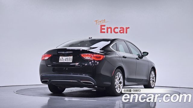 Chrysler 200 из Кореи Encar