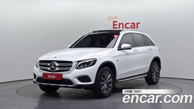 Mercedes-Benz GLC-Class GLC350e 4MATIC Premium — пробег 26 448 км — фото 1 из 5