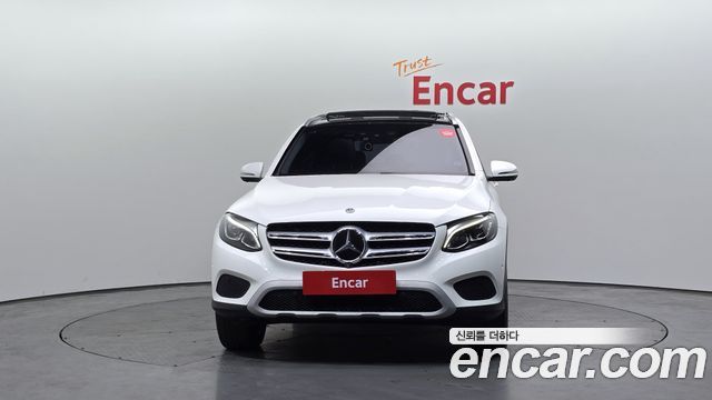 Mercedes-Benz GLC-Class GLC350e 4MATIC Premium — пробег 26 448 км — фото 3 из 5