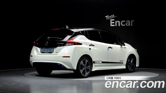 Nissan Leaf из Кореи Encar