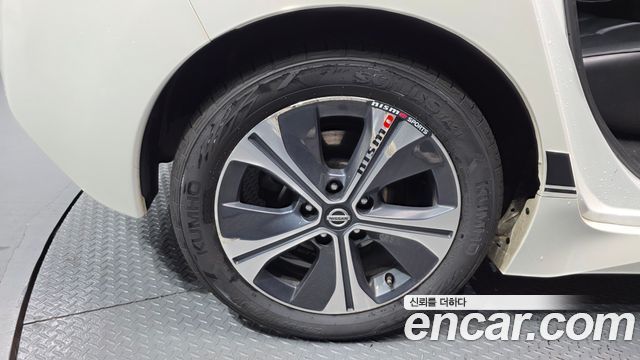 Nissan Leaf из Кореи Encar