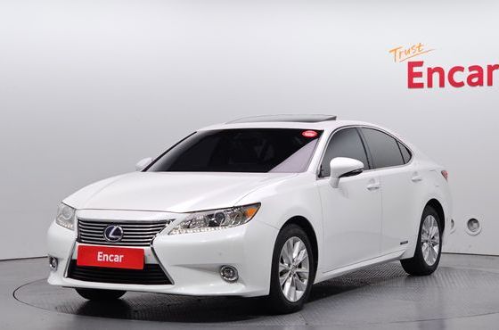 Lexus ES Supreme XV60 — пробег 150 728 км — фото 1 из 5