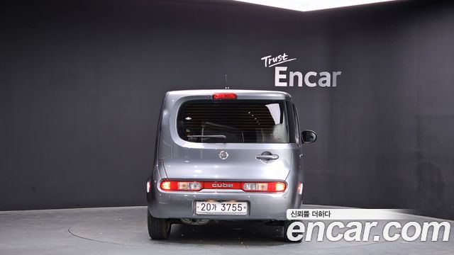 Nissan Cube из Кореи Encar