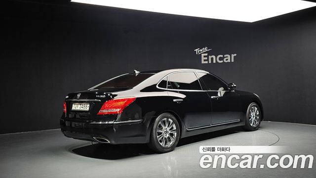 Hyundai Equus из Кореи Encar