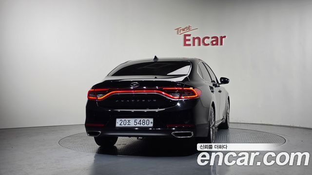 Hyundai Grandeur из Кореи Encar