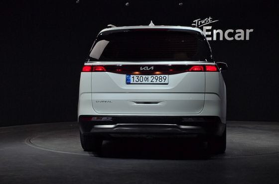 Kia Carnival Gasoline 9-Seater Noblesse — пробег 194 254 км — фото 4 из 5