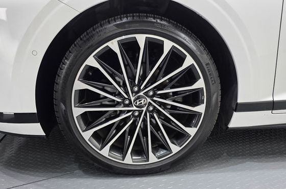 Hyundai Grandeur Calligraphy — пробег 17 108 км — фото 5 из 5