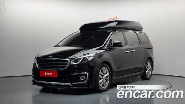 Kia Carnival 9-seater Hi-Limousine Prestige — пробег 236 268 км — фото 1 из 5