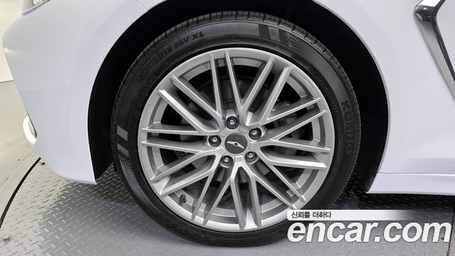 Genesis G70 из Кореи Encar