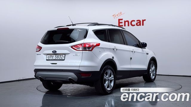 Ford Escape из Кореи Encar