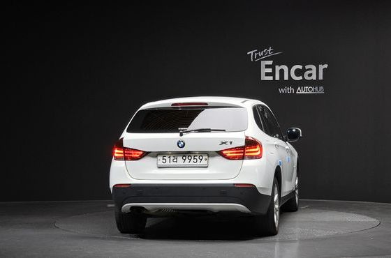 BMW X1 xDrive 18d — пробег 125 257 км — фото 4 из 5