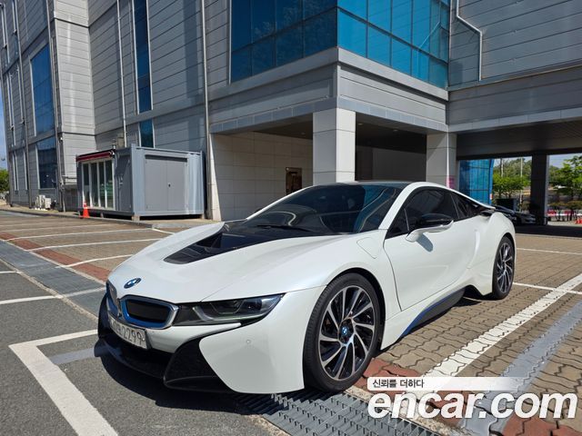 BMW i8 Coupe — пробег 84 950 км — фото 3 из 5
