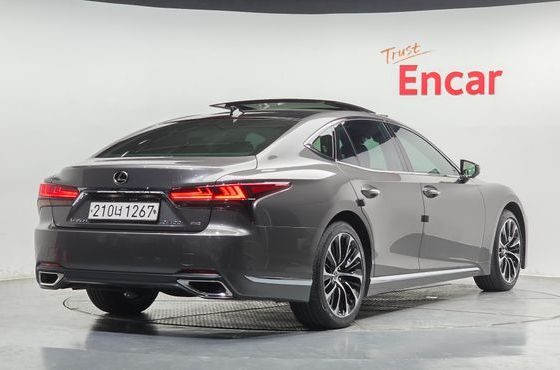 Lexus LS 3.5 Luxury AWD — пробег 66 793 км — фото 2 из 5