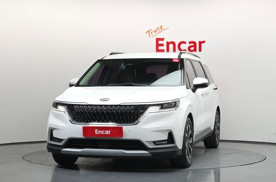Kia Carnival 9-Seater Prestige — пробег 114 103 км — фото 3 из 5