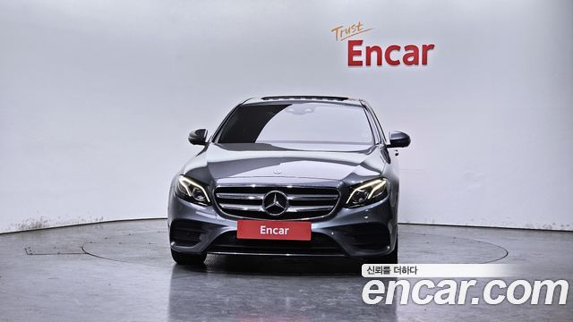 Mercedes-Benz E-Class из Кореи Encar